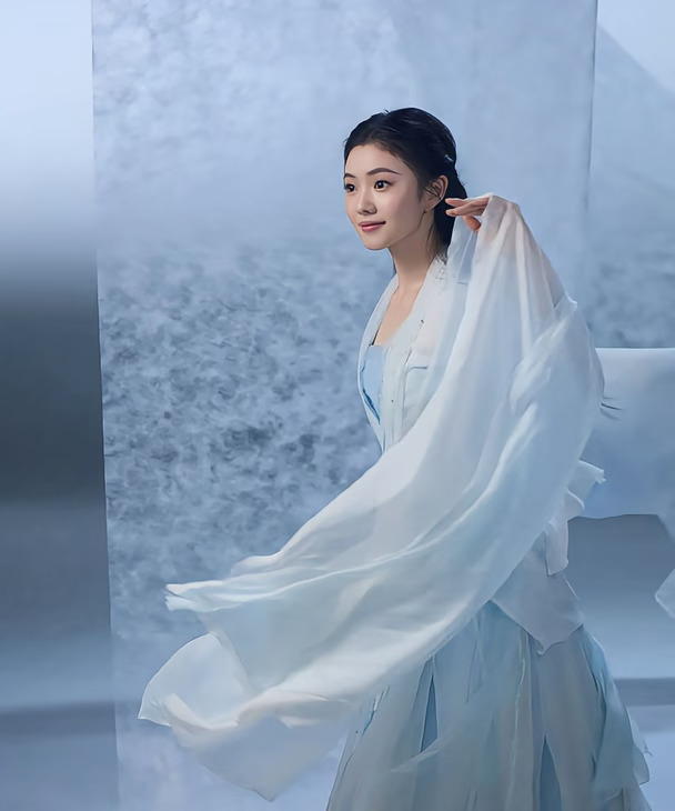 师姐，这是你走的第四年，我又梦到你了……