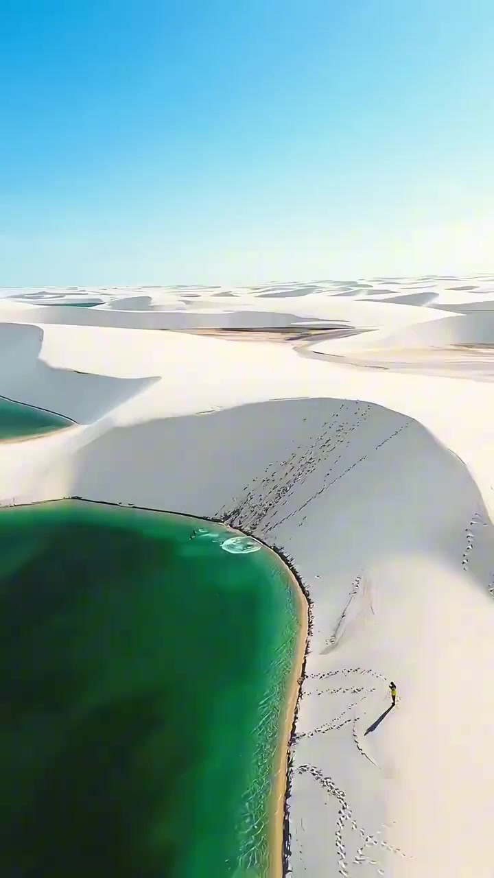 巴西千湖沙漠:沙与水的疯狂纠缠