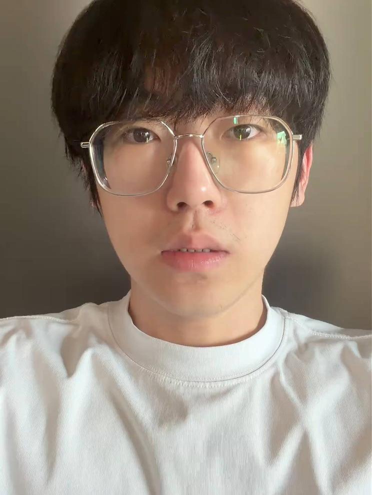 最近甲流乙流高发，大家一定要提高警惕，做好防护。