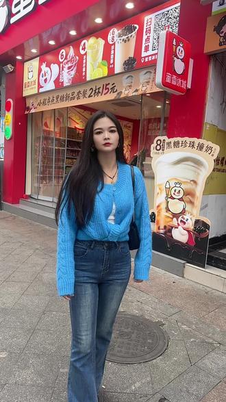 网红奶茶店蜜雪冰城