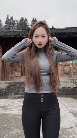 喜欢跳舞哪里都是舞台