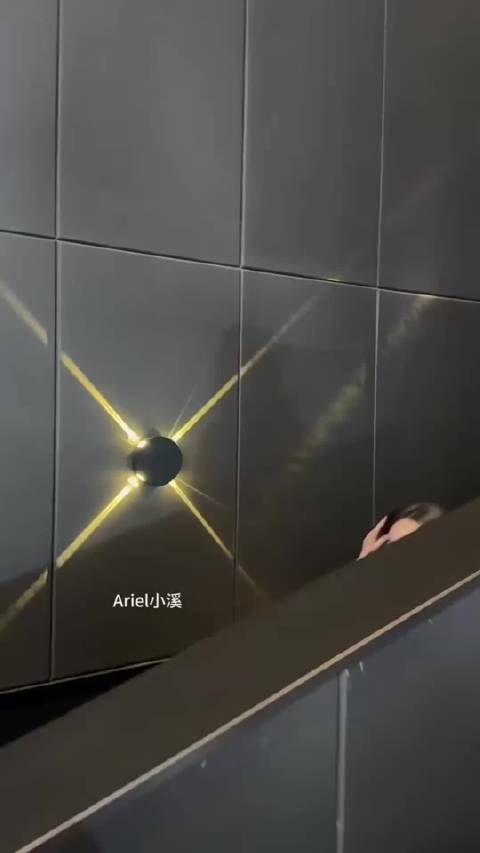#肖战尴尬得有点碎了##肖战在找地缝#哈哈哈哈哈哈小城良方追剧团